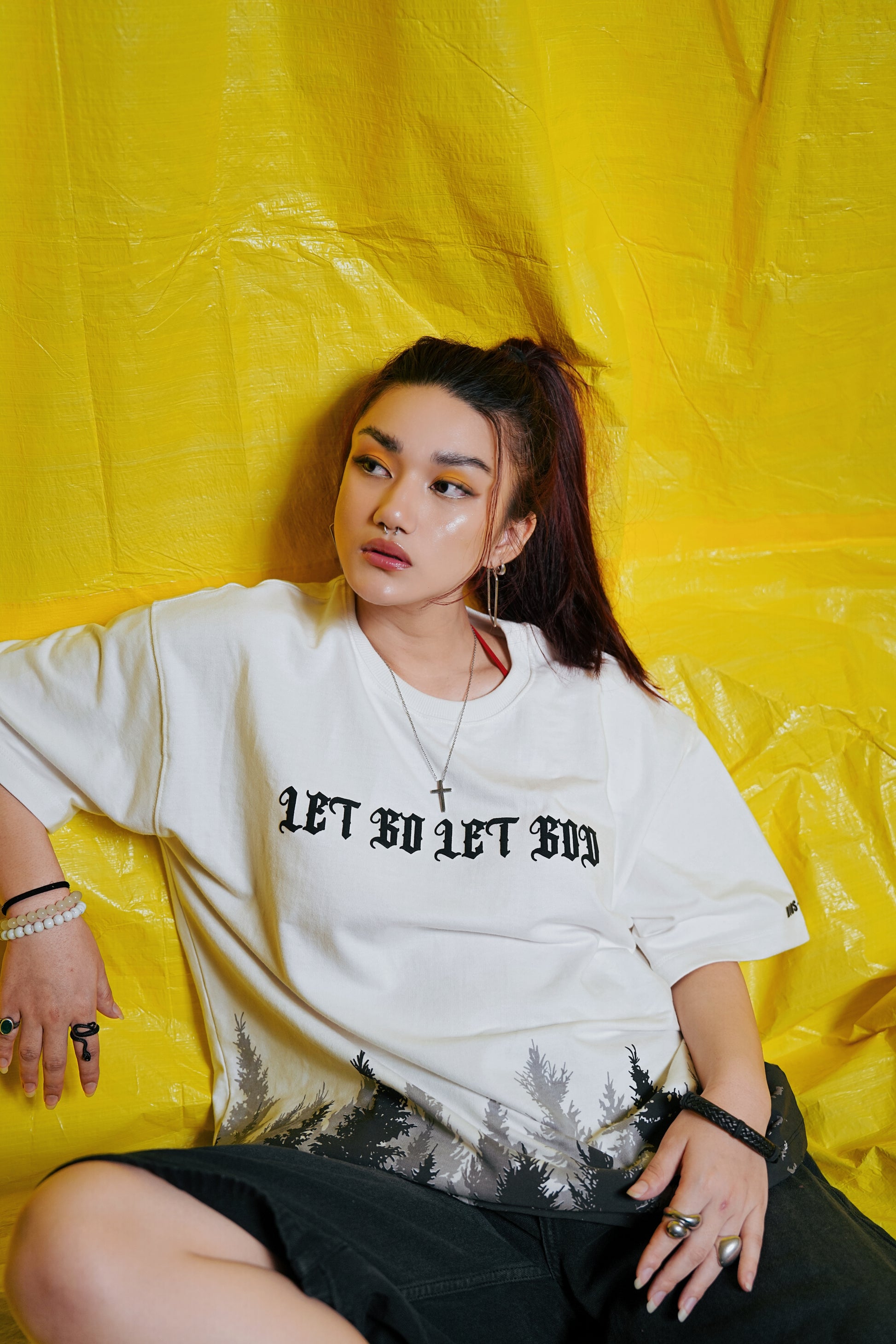 Let go off white tee The forest fade edition (Oversize fit)