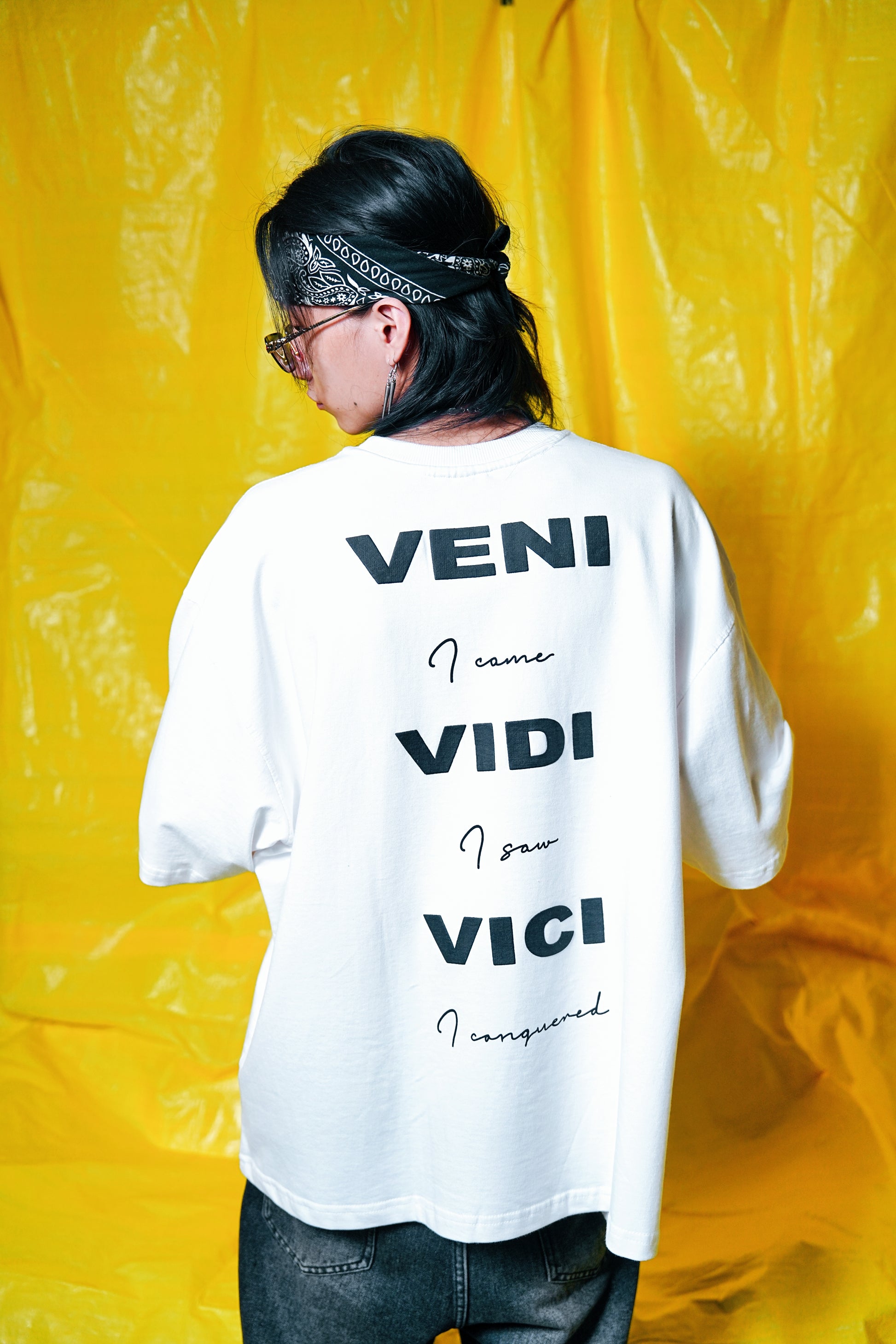 The roman victory white tee (Oversize fit)