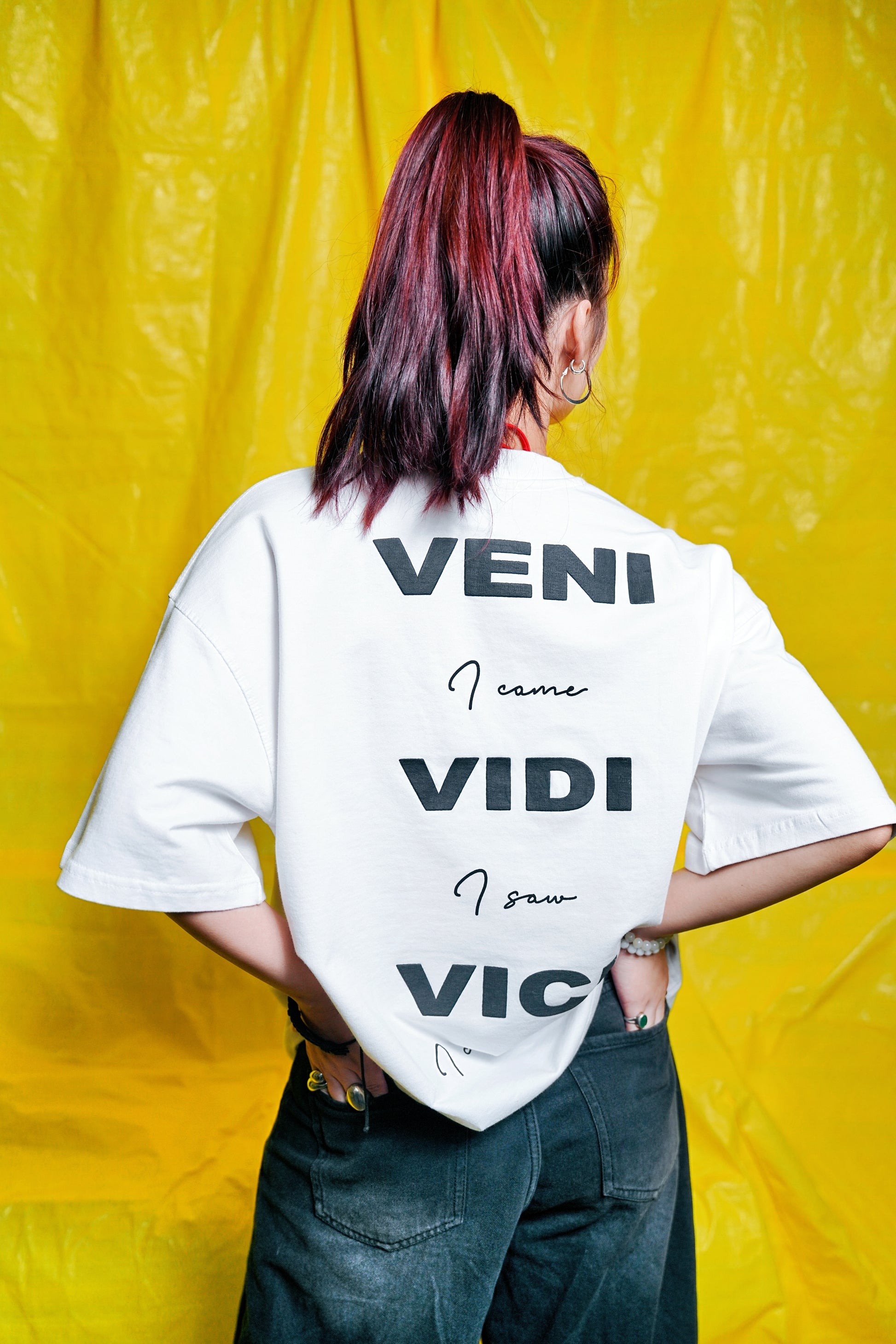 The roman victory white tee (Oversize fit)